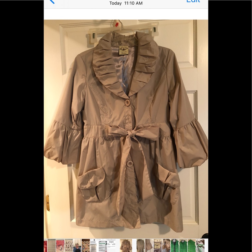 Polyester coat